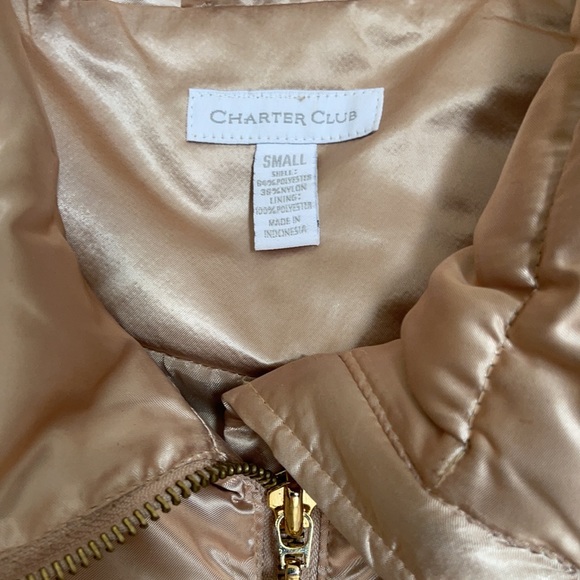 Vest - Picture 2 of 3